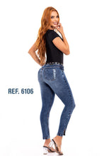 Jeans colombiano levanta cola 6106