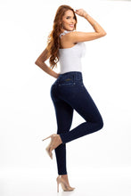 Jeans colombiano levanta cola 6170