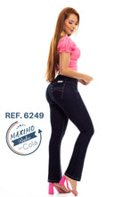 Jeans colombiano levanta cola 6249